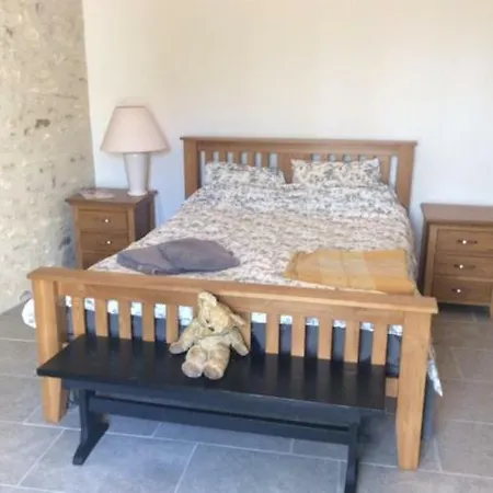 Eglise Bed & Breakfast Monestier (Dordogne)