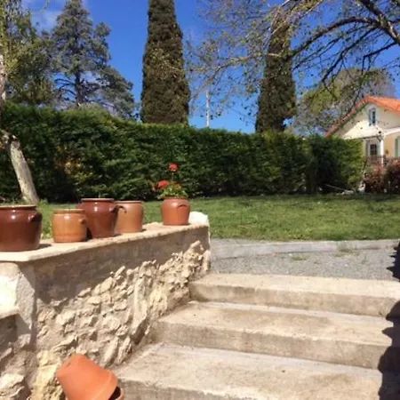 Eglise Bed & Breakfast
