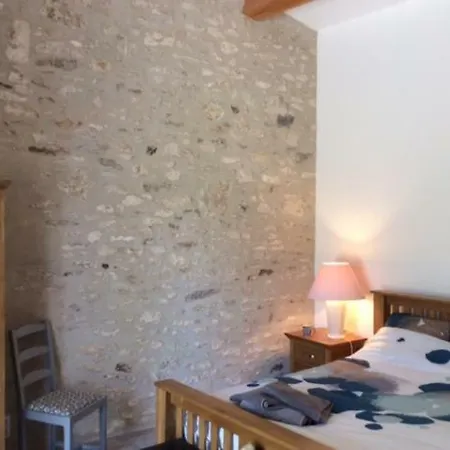 Eglise Bed & Breakfast *